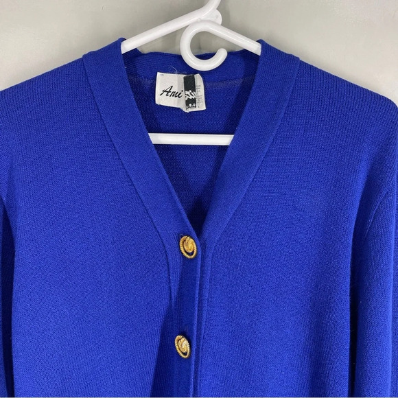 Vintage Ami Knits Vintage Blue Sweater Size 4
Made in The USA - Picture 5 of 11
